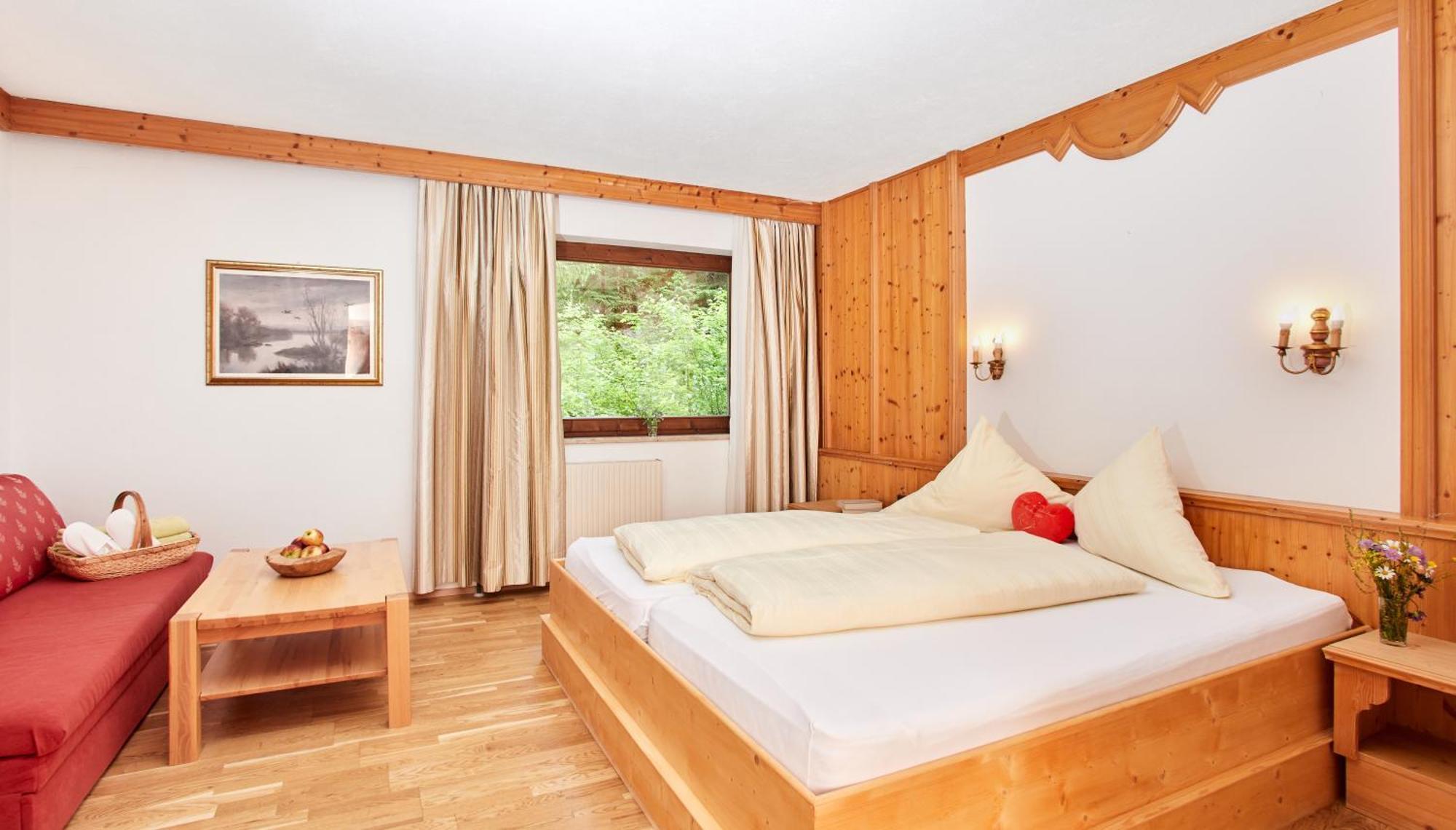 Hotel Hubertushof - Ihr Hotel Mit Herz Leutasch Pokój zdjęcie