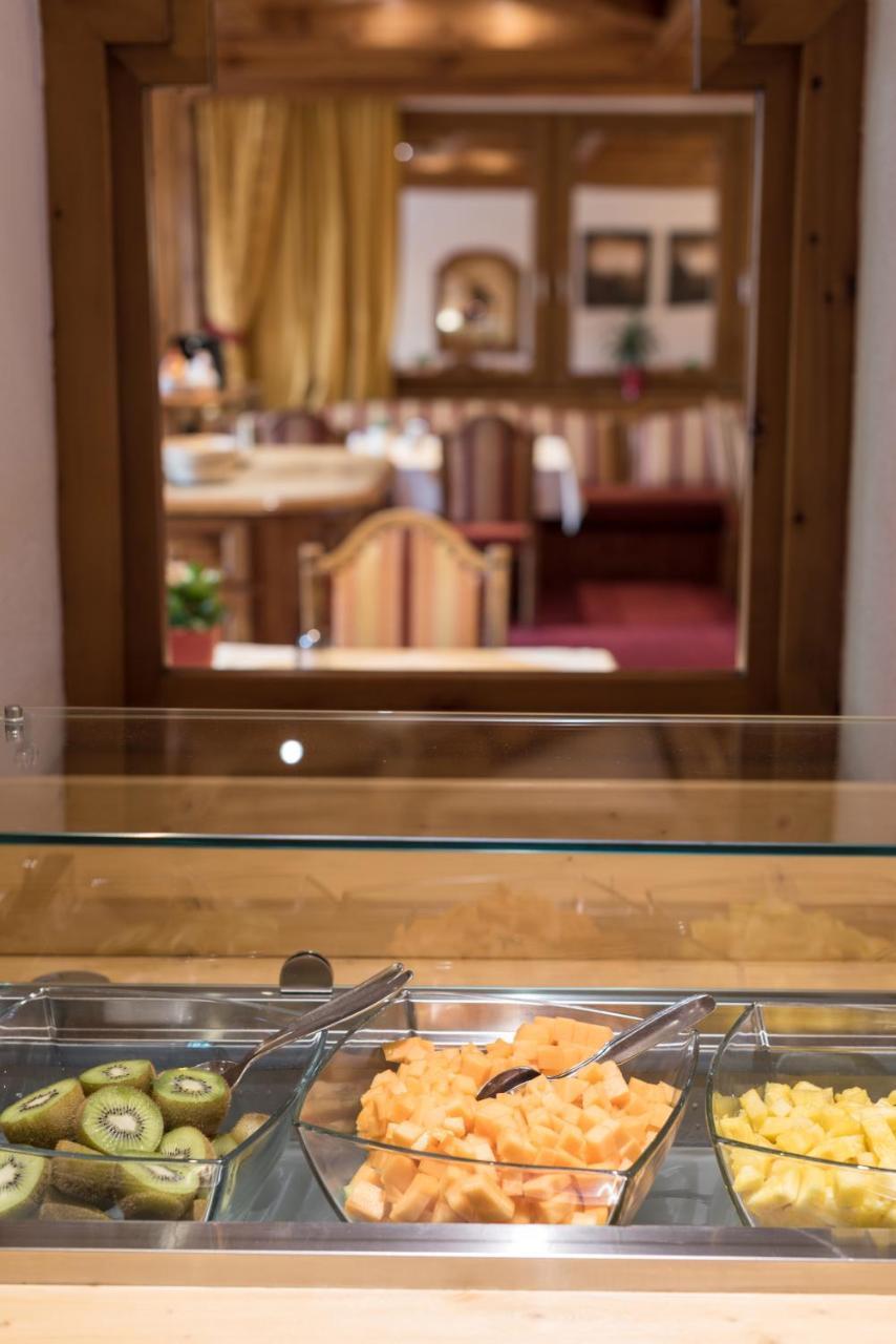 Hotel Hubertushof - Ihr Hotel Mit Herz Leutasch Zewnętrze zdjęcie